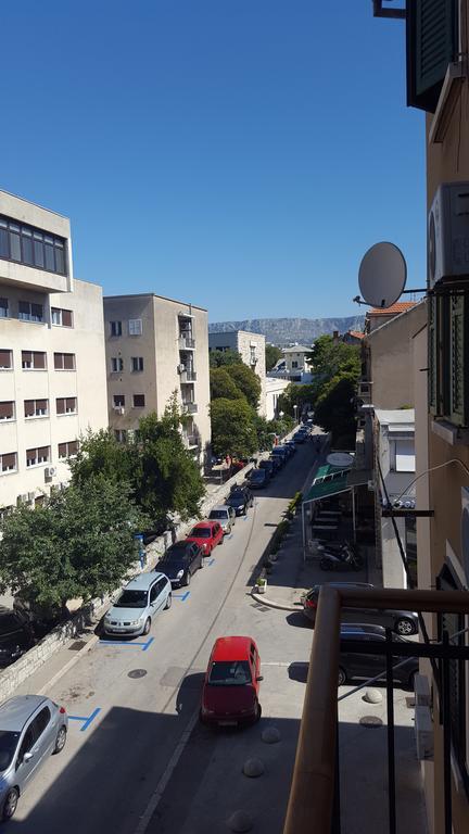 Lelli Apartmán *